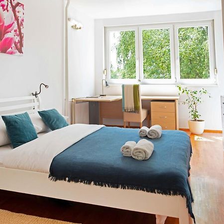 Bright 2Bdr Apartment With A Balcony 萨格勒布 外观 照片