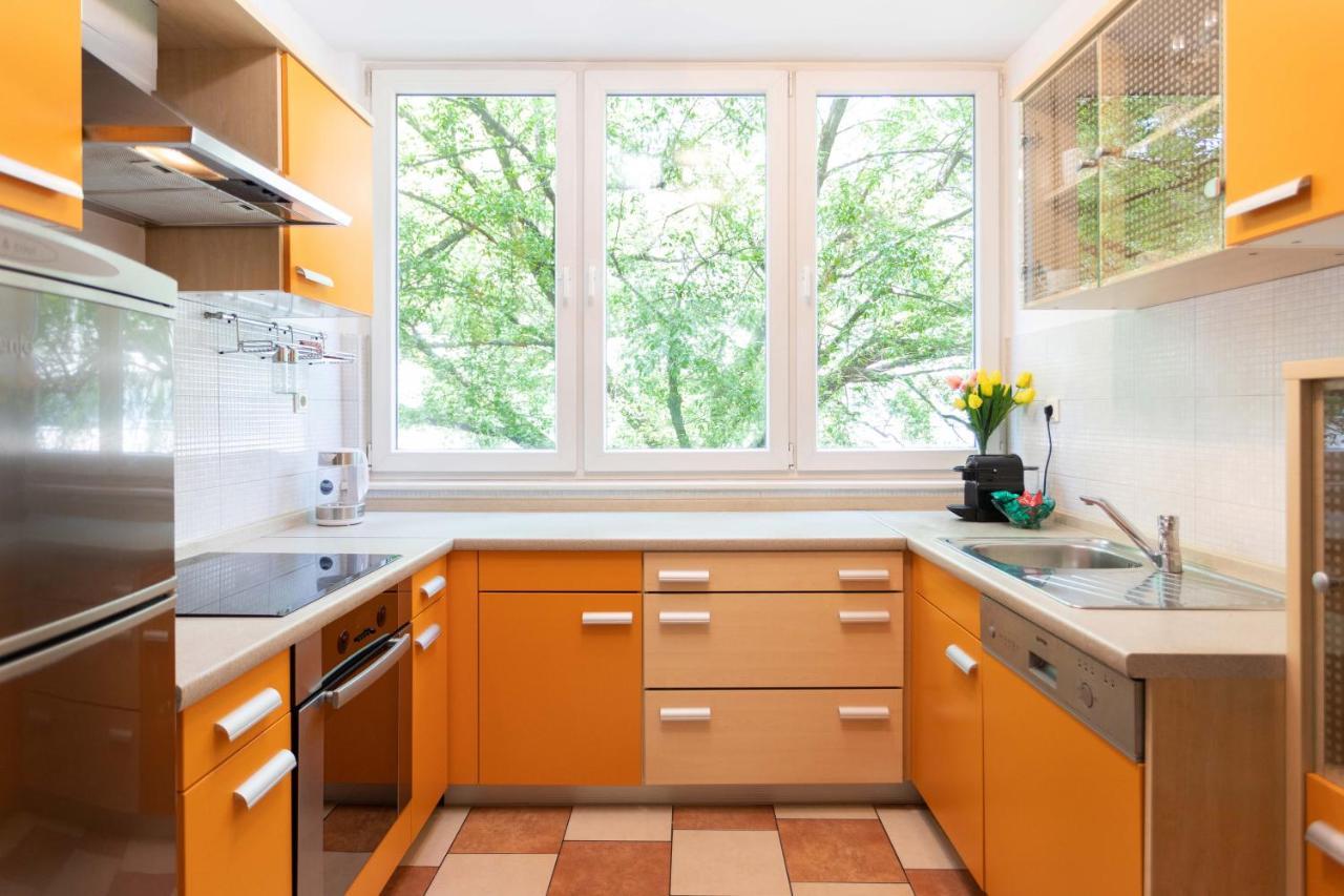 Bright 2Bdr Apartment With A Balcony 萨格勒布 外观 照片