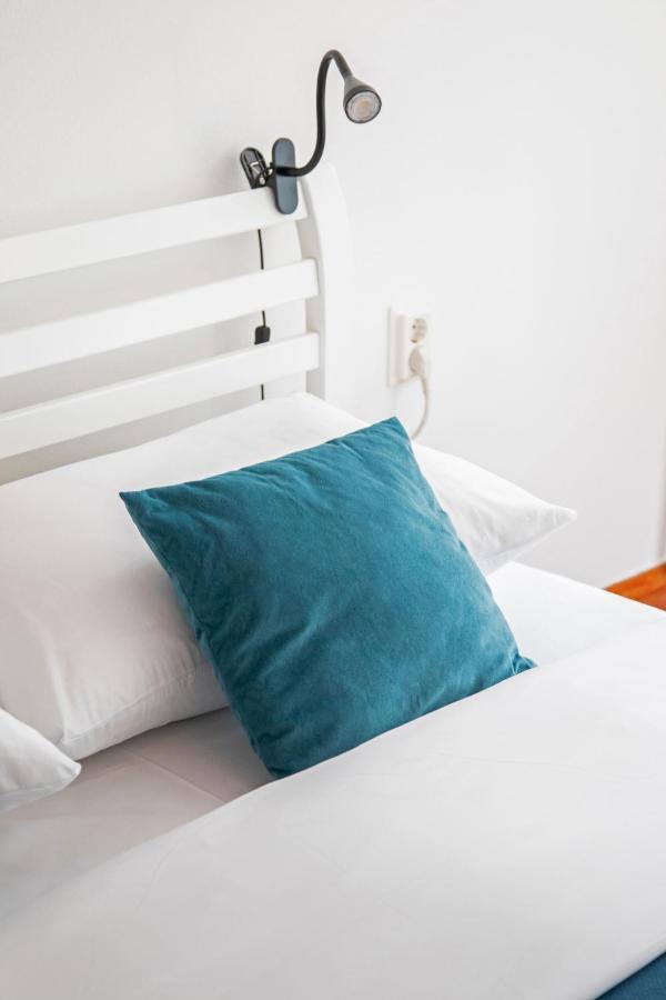 Bright 2Bdr Apartment With A Balcony 萨格勒布 外观 照片