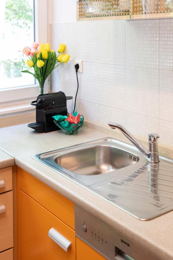 Bright 2Bdr Apartment With A Balcony 萨格勒布 外观 照片